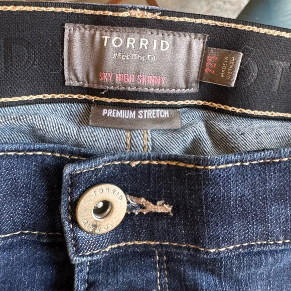 Torrid jeans size 22S - Picture 2 of 8